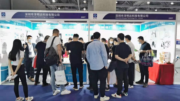 展会现场|乐鱼3D打印机精彩亮相广州电子展,助力中国智造业(图2) 展会现场|乐鱼3D打印机精彩亮相广州电子展,助力中国智造业(图2)